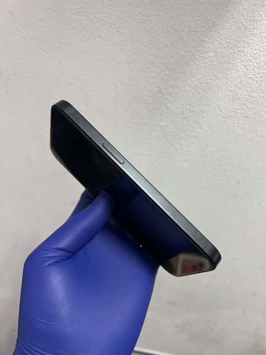 Iphone 16E 128gb MDM impecabil..
