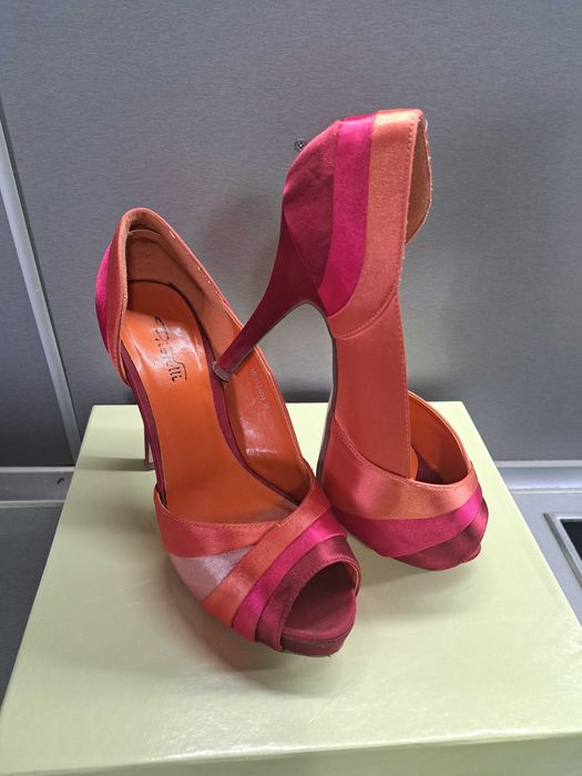 официални обувки 38 номер