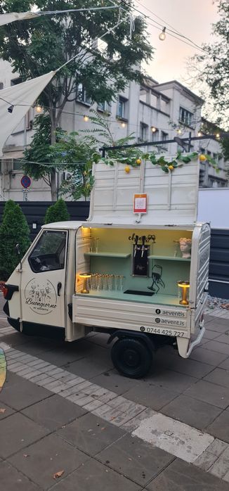 Afacere la cheie Evenimente - 2 Mașinuțe Prosecco/CandyBar + Remorcă