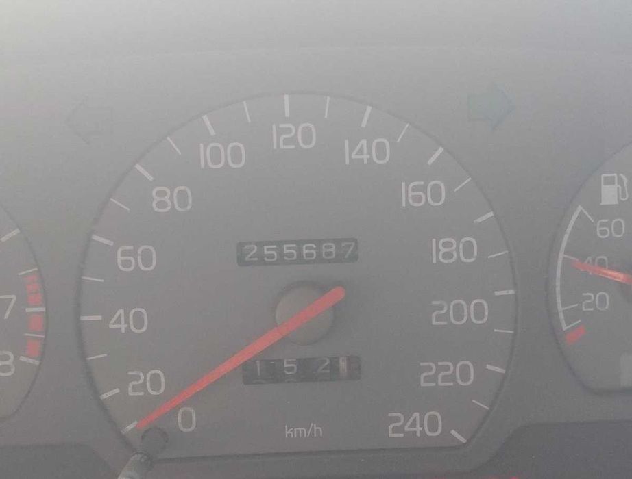 Лек автомобил VOLVO 1996 г