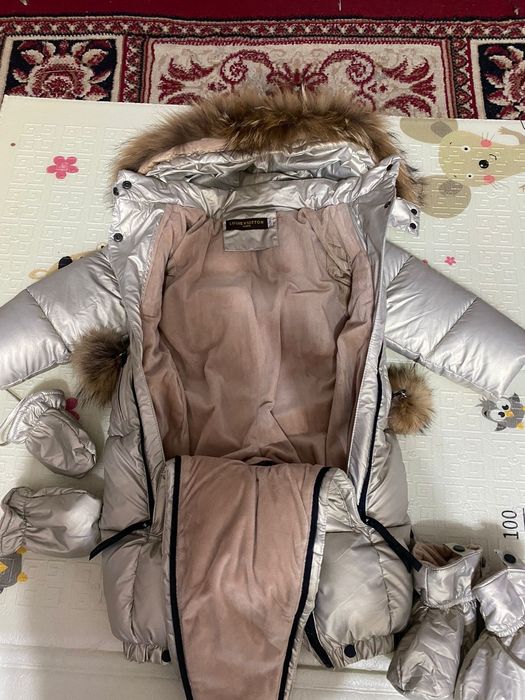 Продам детские комбинезоны