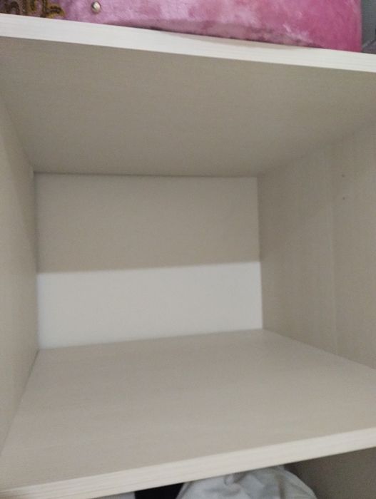 Продам шкаф и стол