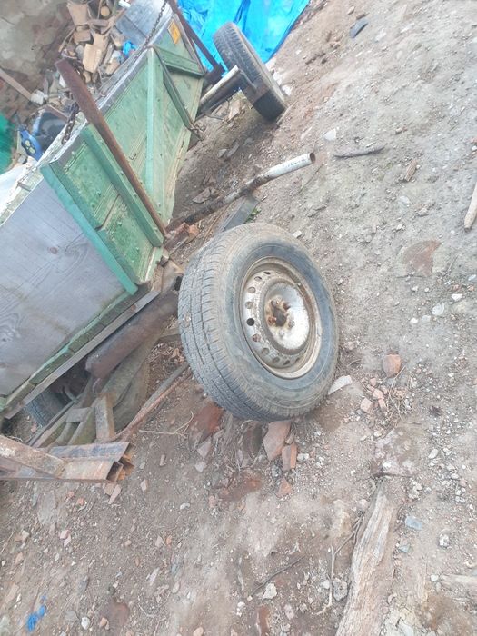 Vand caruta pt tractor