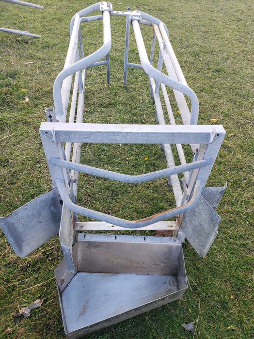 Boxe fătare scroafe