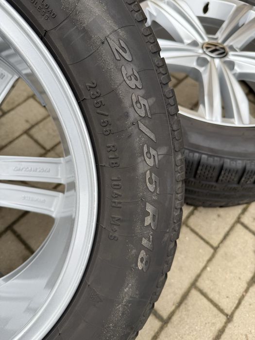 Jante vw Tiguan originale ca Noi 235 55 18 pirelli iarna 2022
