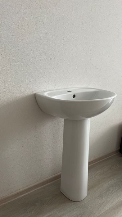 Раковина высокая