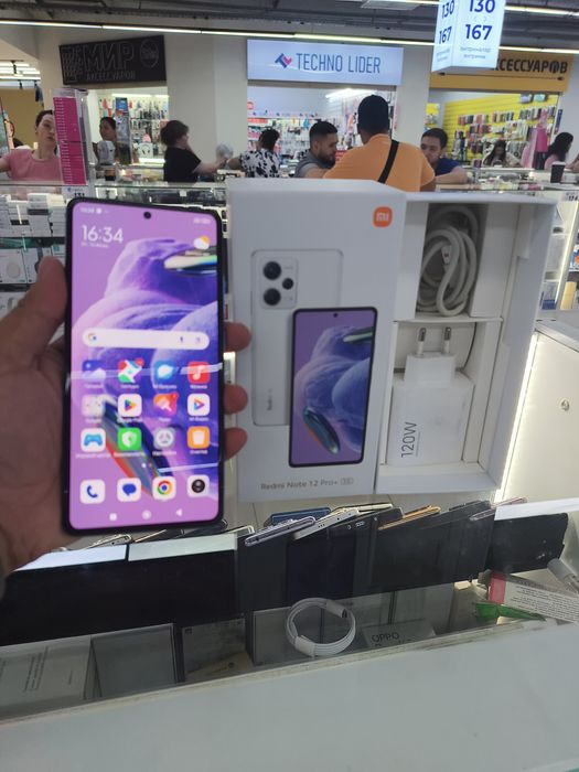 Redmi note 12 pro plus 5G. 256