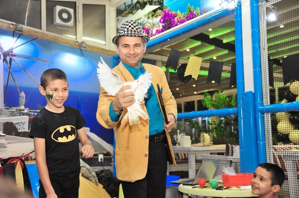 фокусник за рожденни дни на деца за вашето парти