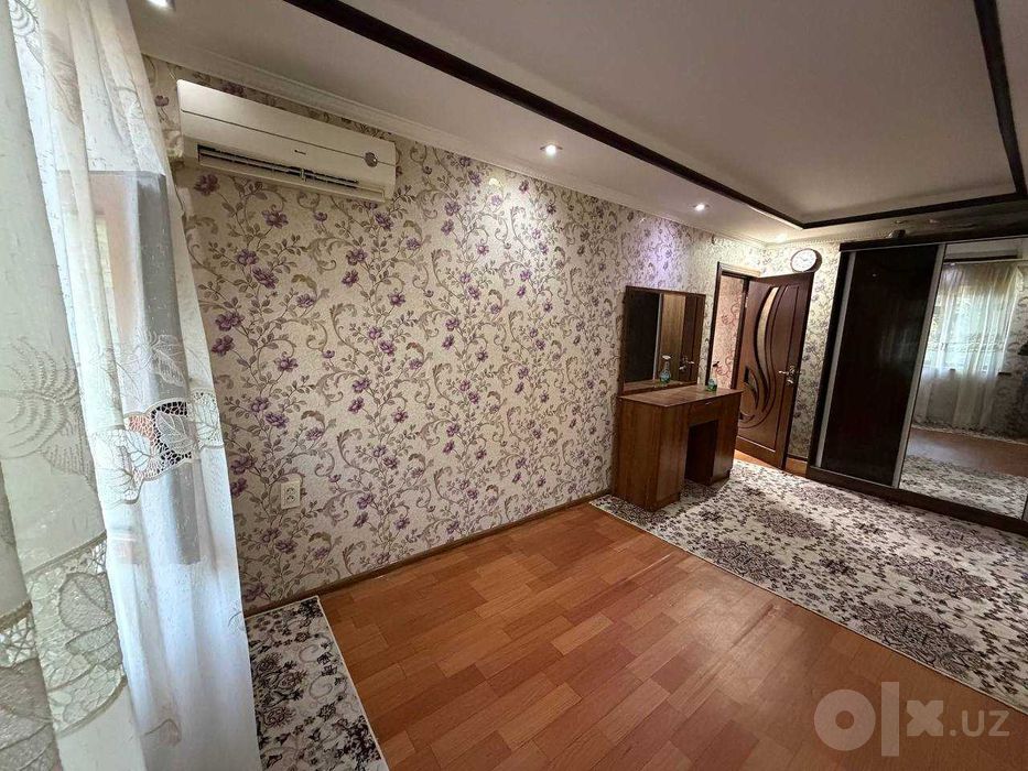 Реклама №3748 Продаётся 4 х комнатная квартира