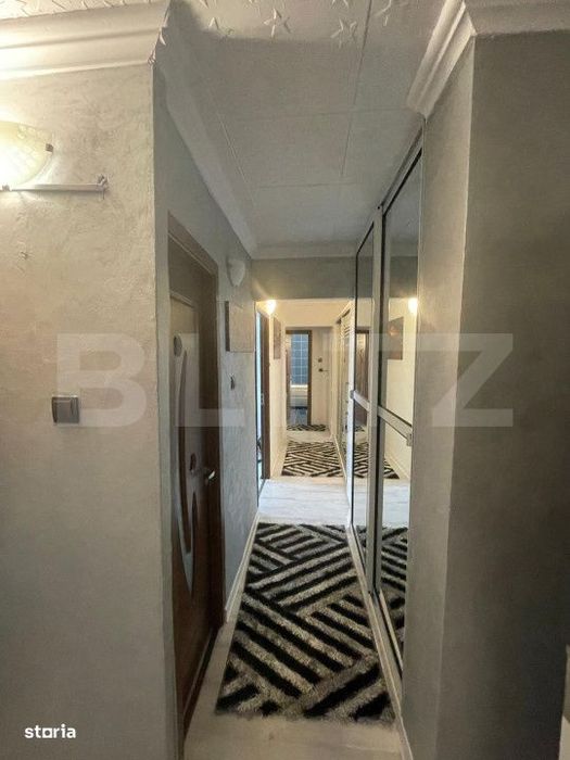 Apartament modern, 3 camere decomandat , zona Bacriz
