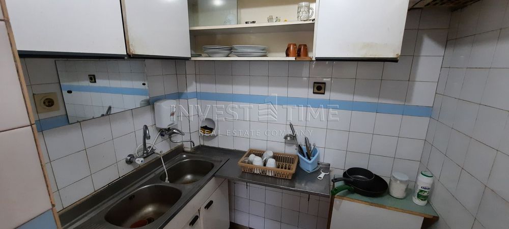 Продава се Четиристаен апартамент в Варна, Нептун - 120 кв.м за 1717 €/кв.м - Снимка #6