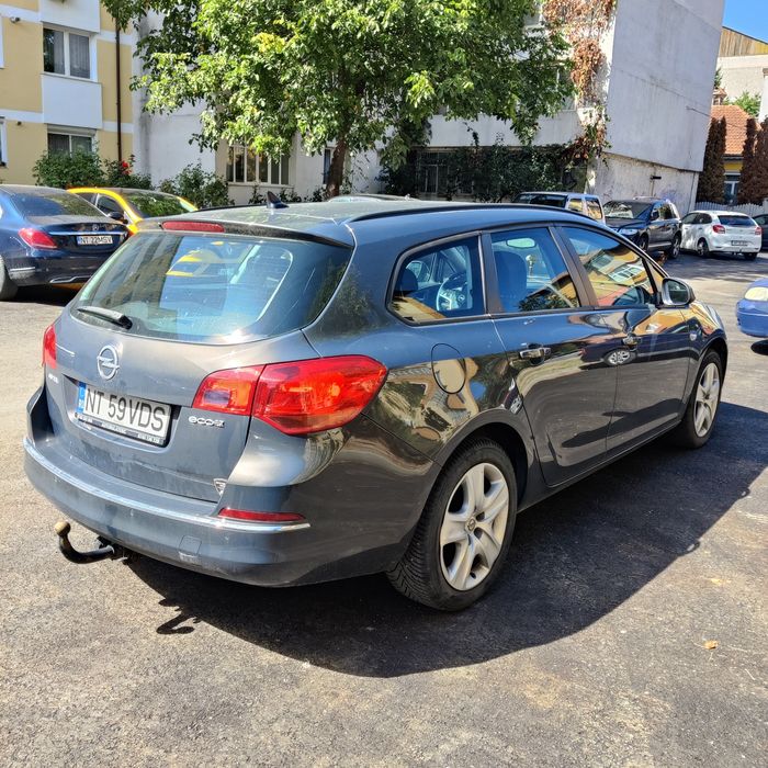 OPEL Astra 2012 — imagine 4