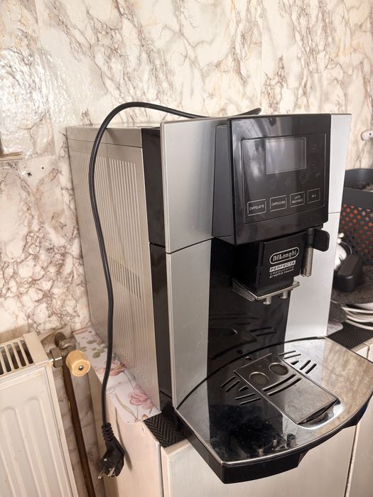 Aparat de Cafea Delonghi