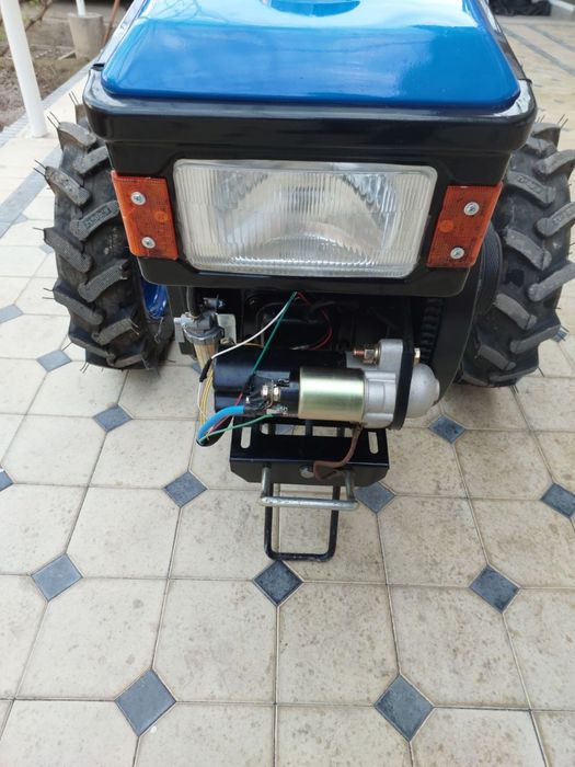 ЯНГИ ЗУБР Мотоблок  Сотилади