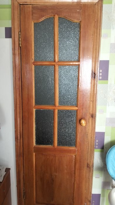 Продам двери 7штук