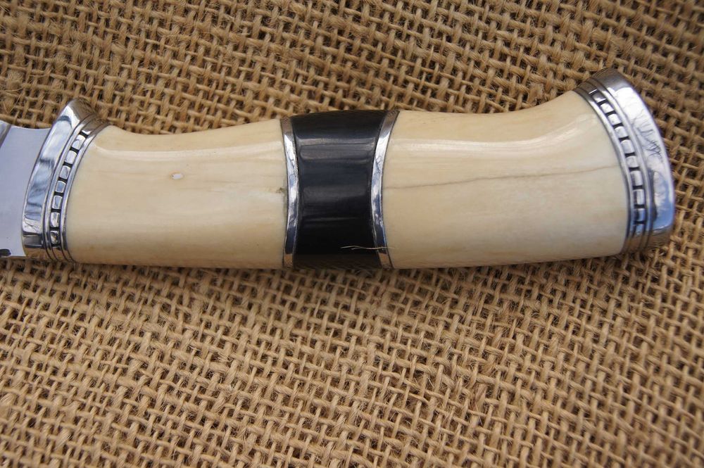 ЛОВЕН НОЖ РЪЧНА ИЗРАБОТКА - CPM S90V