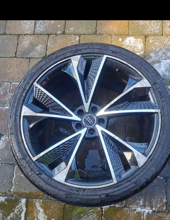 R22 Джанти с гуми за Audi