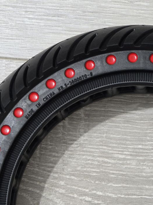 Anvelope solide 8.5x2 inch pentru trotinetă electrică – 2 bucăți