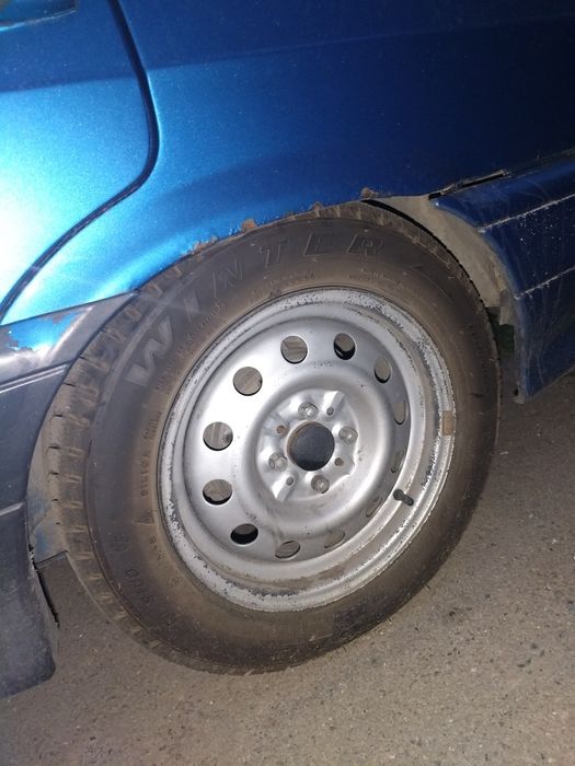 Продам диски с резиной 14 размер