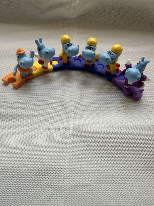 Киндер игрушки  90-х лягушки пингвин акула