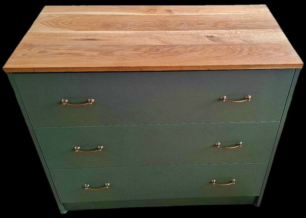 Скрин с 3бр чекмеджета