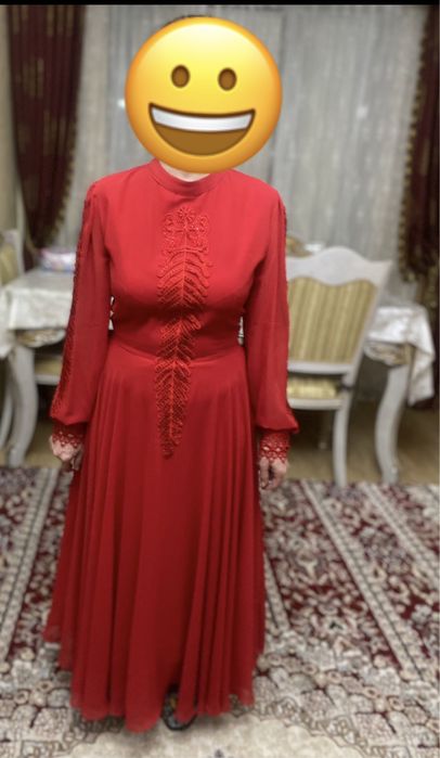 Платье вечернее