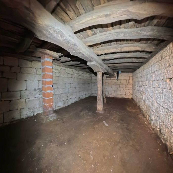 Напълно готова за живеене къща в село Черковна