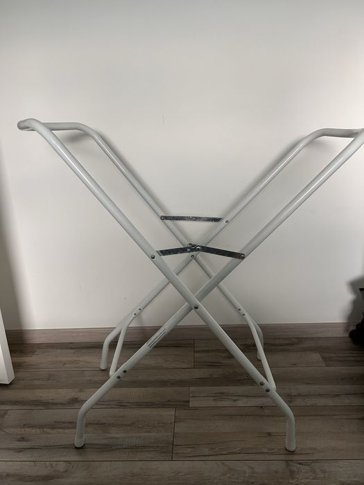 Стойка за бебешка ваничка Chipolino