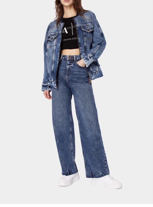 Джинсы Armani Exchange.