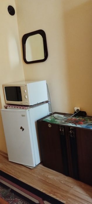 Дава се под наем Етаж от къща в Плевен, Идеален център - 16 кв.м за 142.8 € - Снимка #6