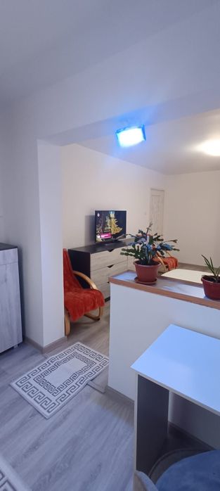Caut colega de apartament