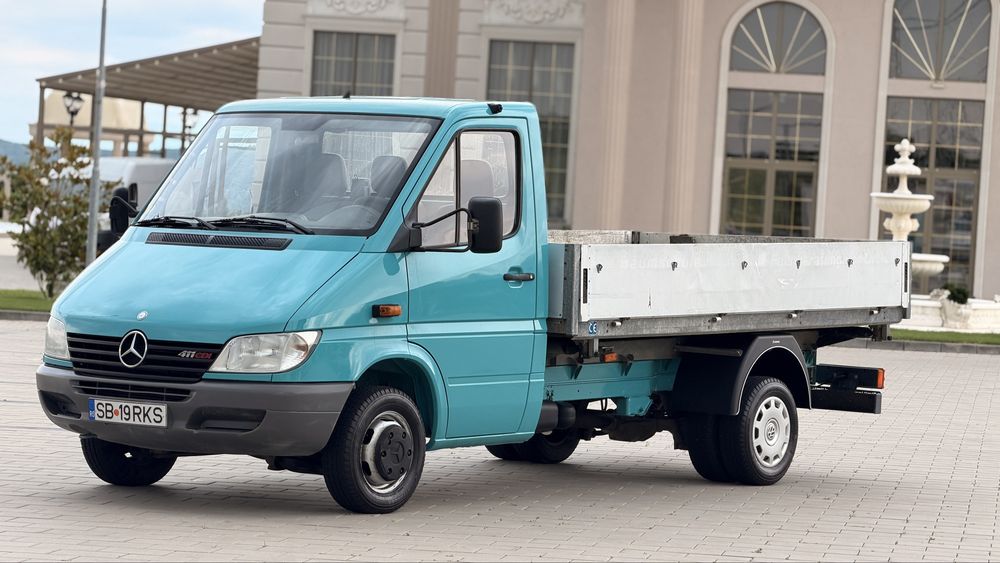 Mercedes Sprinter Basculabil 3 parti 3,5T An 2002 2.2CDI 110Cp