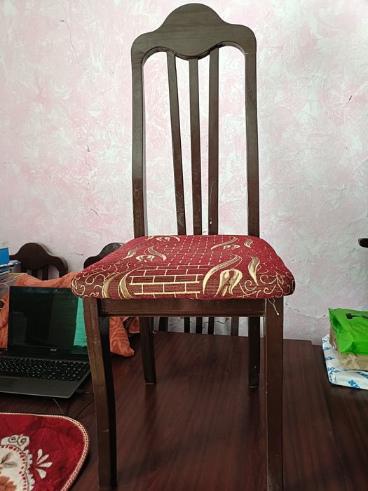 Стол, стулья б/у