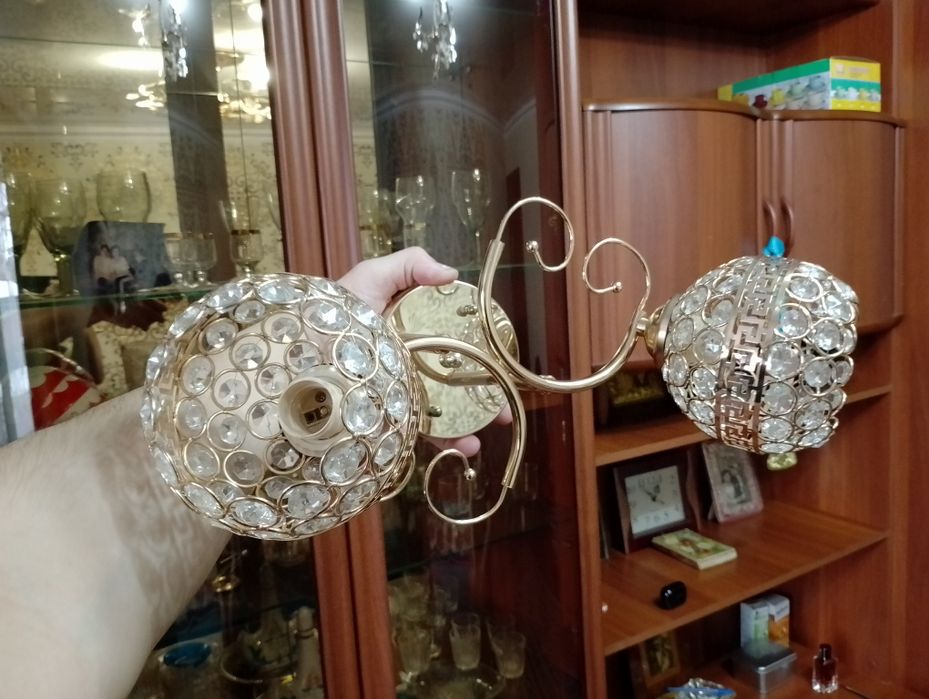 Потолочная люстра