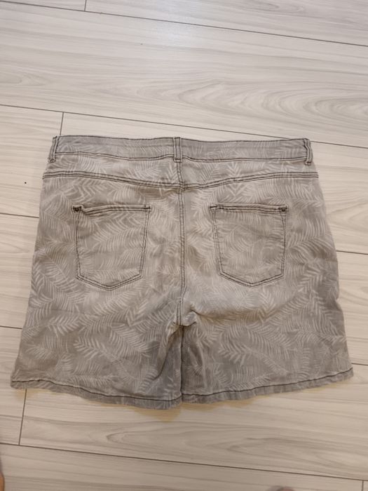 Pantaloni scurți bărbați