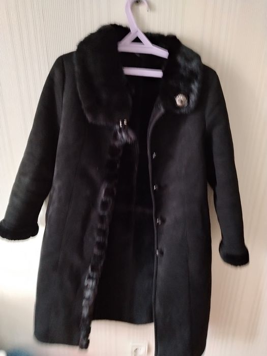 Продам дубленку.