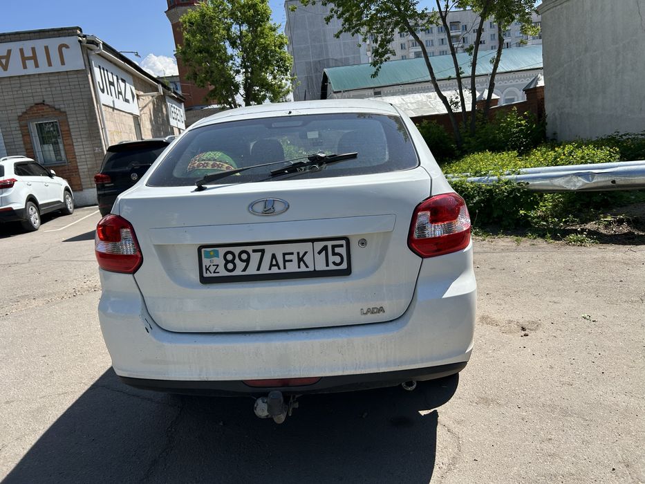 Лада гранта 2015 год