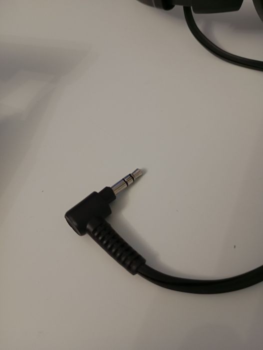 Наушники Sony новые