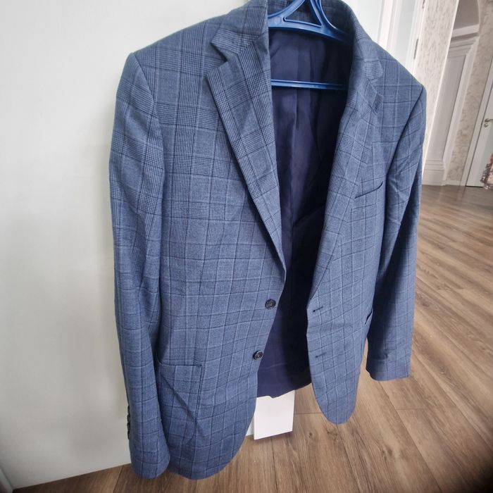 Продам мужской пиджак разм 46