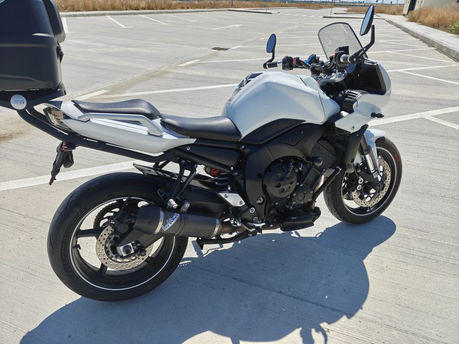YAMAHA FZ1s 2012