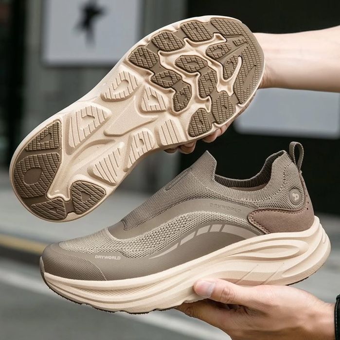 SKECHERS New Collection