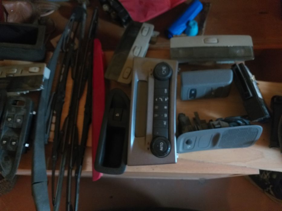 РеноЛагуна2,Renault Laguna 2, 2005г 1.9dci на части,стартер,дюзи