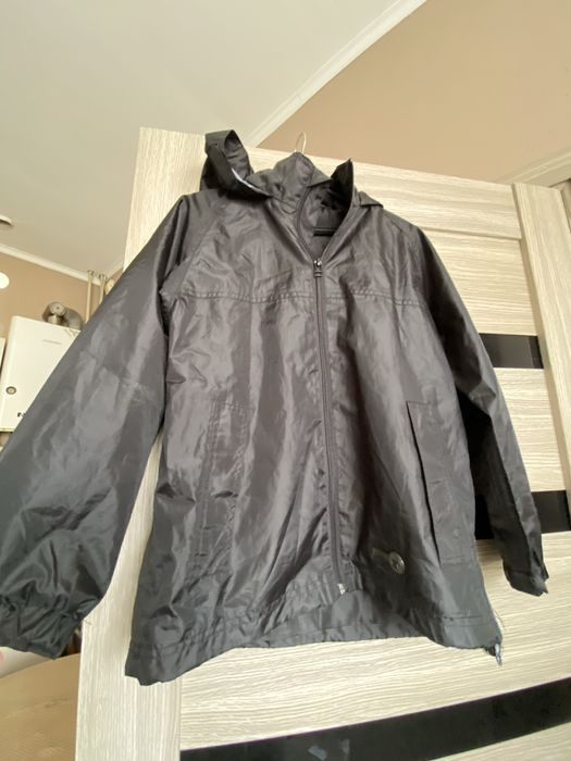 Детская ветровка.