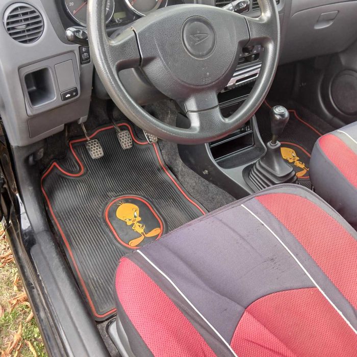 Daihatsu Coure 1000 cm3