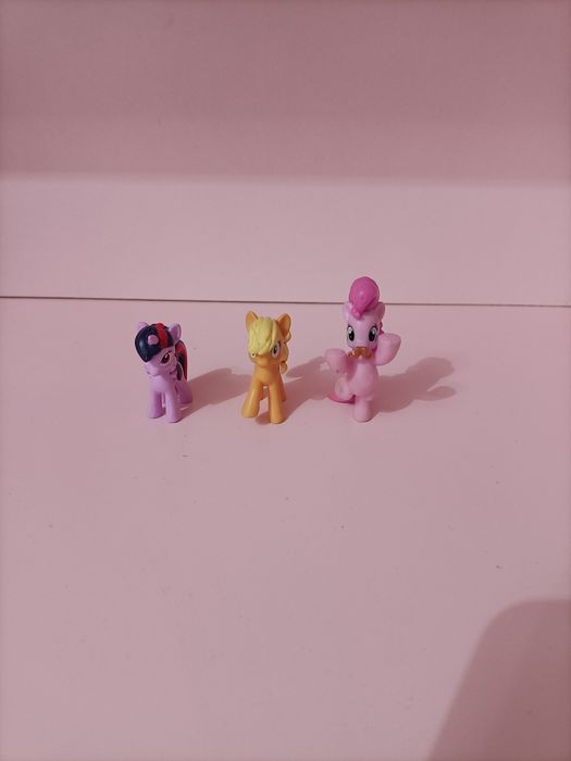 Minifigurină My Little Pony 2" Twilight Sparkle Busy Book 2013