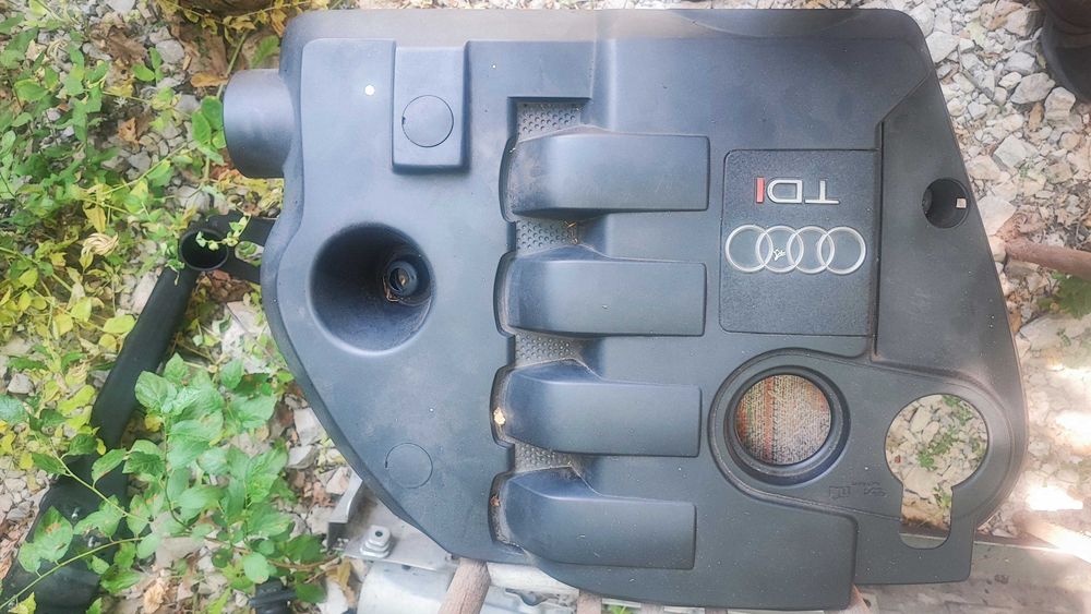 Кори двигател Ауди А4 Б7 2.0 TDI