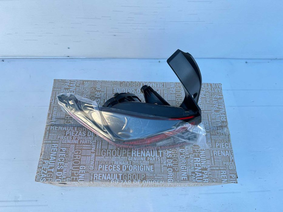 Lampa stanga spate Dacia Duster 3 2024+ noua originala Renault