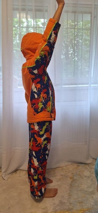 Combinezon Ski costum fete de 6-8ani