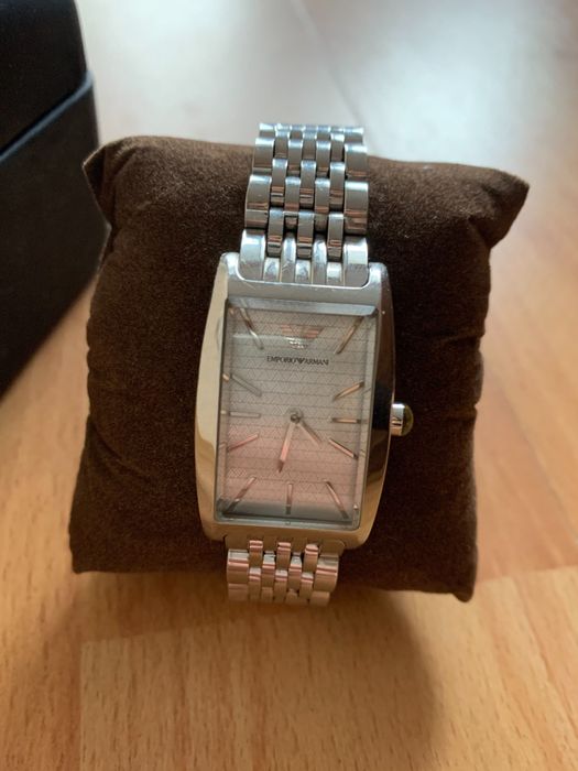 Emporio Armani Оригинален дамски, часовник, като нов