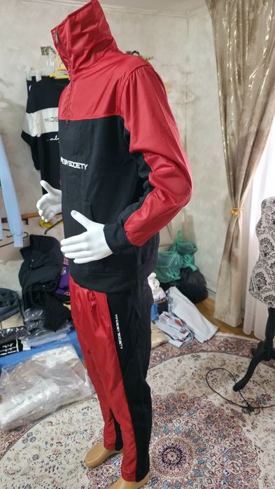 Trening made by society